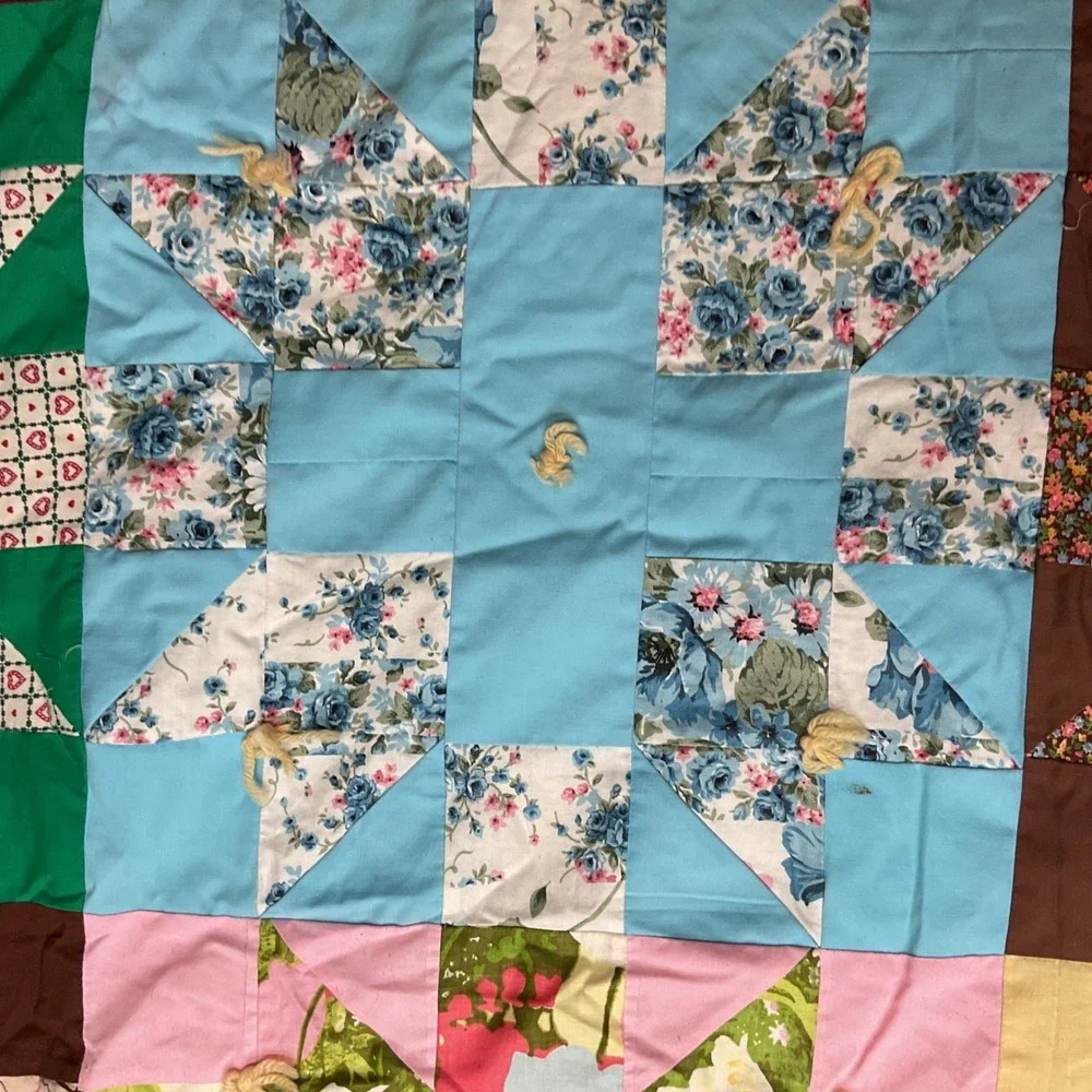 Vintage Handmade‎ Bears Paw Patchwork Quilt 1940s-1950s Cotton Hand-Tied Full Sz